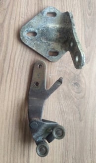 фото thumb №1, Ролики кронштейн дверь боковых peugeot boxer оригинал