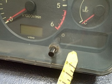 фото thumb №9, Toyota avensis t22 2.0 td 90 km спідометр  прилади eu 83800-85810