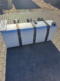 фото thumb №1, Бак топлива renault dxi volvo fh fm 175x70x70