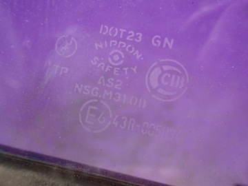 фото thumb №3, Mazda 323f bj 98-00 скло дверна двері лівий зад ліва задня трикутник малий