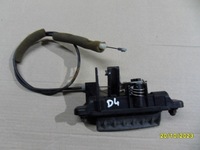 фото thumb №1, Ручка крышки багажника mazda 3 hb 5d