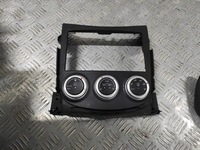 фото thumb №1, Nissan 370z радио панель кондиционер