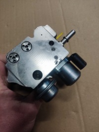 Насос топлива citroen peugeot mini 1.6 thp 5888798003c Недорого, фото thumb