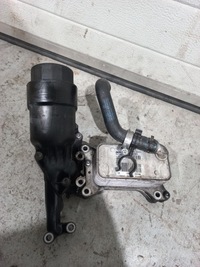 фото thumb №1, Радиатор масла основание mercedes w212 2.2 cdi