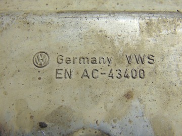 фото thumb №10, Піддон масляна vw passat b6 2.0tdi 16v європа