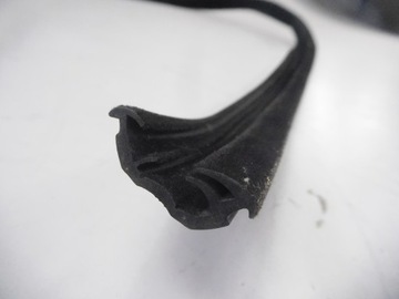 фото thumb №7, Прокладка дверь передний. правая. lancia delta 82456995