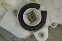 фото thumb №3, Замок дверь правый задняя honda cr-v iii 06-09