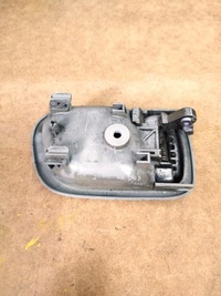 фото thumb №2, Ручка внутренняя toyota corolla e11