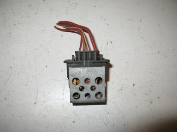 фото thumb №1, Mercedes a клас w168 резистор резистор вентилятор a1688200197