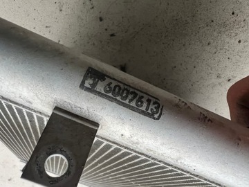 фото thumb №5, Tesla s 4x4 радіаторів кондиціонера права