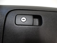 фото thumb №5, Бардачок пассажира volkswagen оригинальный номер 1k1857290e