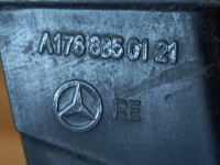 фото thumb №9, Mercedes w176 направляющая бампера правый задняя a1768850121