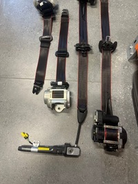 фото thumb №8, Pas ремені безпеки перед задня q3 rsq3 83a оригінал idealne czerwona nić