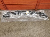 фото thumb №1, Bmw 2 f22 f23 напрямна бампера задня задній 7285532