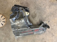 фото thumb №1, Чверть лонжерон підкрилок перед ліва mercedes glb x247