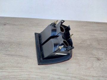 фото thumb №2, Seat toledo 1 i права лампа зад задня оригінал