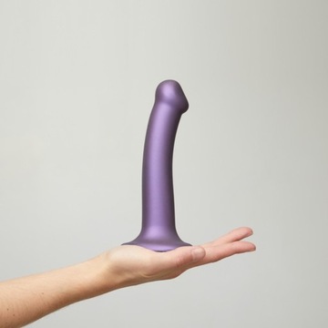 STRAP-ON ME Wibrujące Dildo Metallic Shine Purple