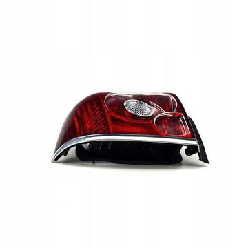 фото thumb №15, Лампы зад задние toyota avensis t25 sedan 06-07 набор
