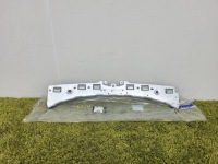 фото thumb №1, Направляющая кронштейн кронштейн бампера задняя land range rover discovery sport l550