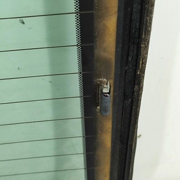 фото thumb №6, Toyota avensis t270 2016 стекло задняя