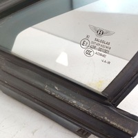 фото thumb №9, 2015 bentley flying spur стекло треугольное 4w0837439