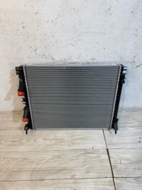 фото thumb №1, Радіатор maserati ghibli levante quattroporte