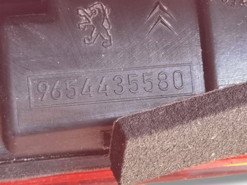 фото thumb №7, Спойлер крышки зад citroen c4 picasso 2008 8742p8