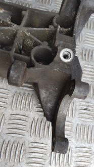 фото thumb №4, Audi a6 c6 3.0 tdi кронштейн насоса підсилювача 059145169aa