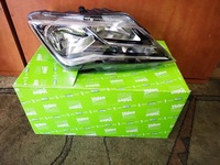 фото thumb №1, Seat toledo 4 iv 2012-- правая лампа 6jb941016