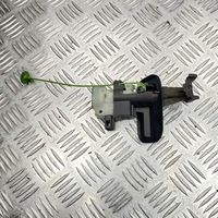 фото thumb №1, Моторчик замок кришка пального volvo v40 xc40