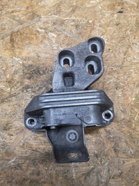 фото thumb №1, Mercedes cla w117 лапи подушка двигателя a2462402617 2.2 cdi