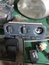 фото thumb №1, Панель обдув volvo v70