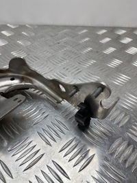 фото thumb №8, Volvo s90 кронштейн кронштейн коробки 31697445