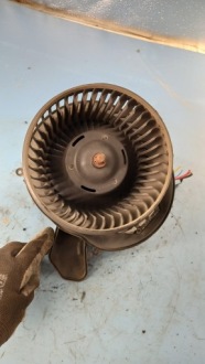 фото thumb №1, Вентилятор обігрівача volvo s60 02r 2.4d5