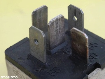 фото thumb №5, Реле 200 audi a6 c5 431951253c nr265