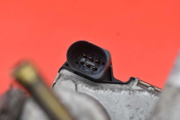 фото thumb №8, Дроссельная заслонка 030133062a vw lupo 1.0 mpi 50 km 98-05