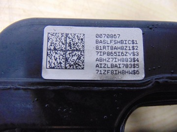 фото thumb №16, Кришка клапанів головки mercedes w222 a6560100902