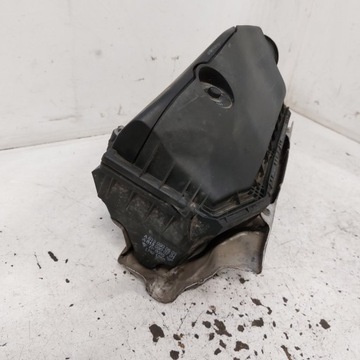 фото thumb №5, Mercedes w202 3,2 корпус фільтра повітря a6130900501 a6130900701
