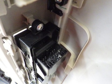 фото thumb №9, Оббивка двері лівий перед ignis iii 83724-62ra