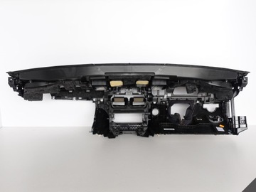 фото thumb №9, Mercedes cls c218 x218 консоль панель капот кожа