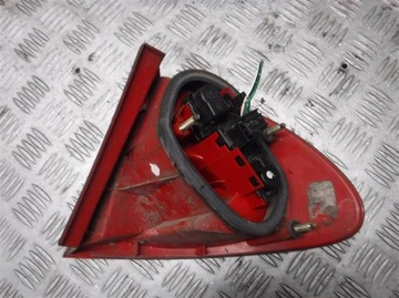 фото thumb №3, Лампа левая задняя toyota avensis t22 универсал