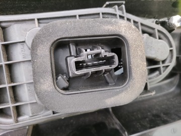 фото thumb №16, Лампа зад права двері пасажира peugeot rifter bez вкладиш 18-