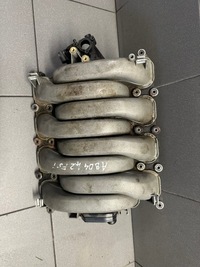 фото thumb №1, Колектор всмоктуючий audi a8 d4 4.2 fsi cdra 079133185cj