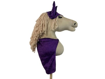 ŚWIĄTECZNY ZESTAW DLA HOBBY HORSE A3: DERKA I NAUSZNIKI - FIOLETOWY
