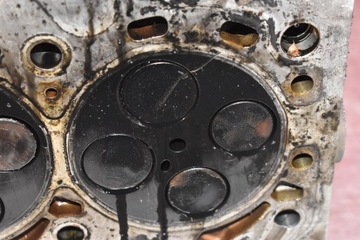 фото thumb №11, Головка двигуна kia sorento 1 i 2.5 crdi 140 km 02-06