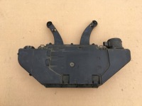 фото thumb №1, Корпус фильтра воздуха 3.0 d bmw x5 e71 x6