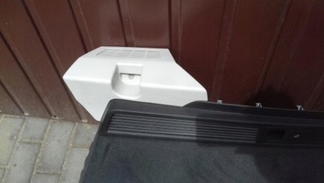 фото thumb №8, Оббивка багажник права 760867038c vw touareg iii