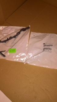 фото thumb №8, Chrysler t&c dodge caravan направляющая кронштейн кронштейн бампера 05113137aa 36aa