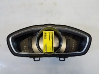 фото thumb №1, Счетчик приборы volvo v40 ii 31296950