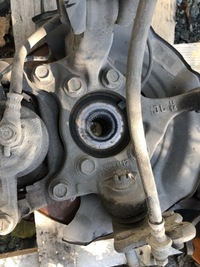 фото thumb №7, Toyota auris 1.8 гібрид поворотний кулак права перед